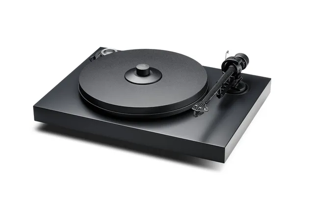 pro-ject-2xperience-high-end-plattenspieler-mit-9-zoll-carbon-tonarm image 1