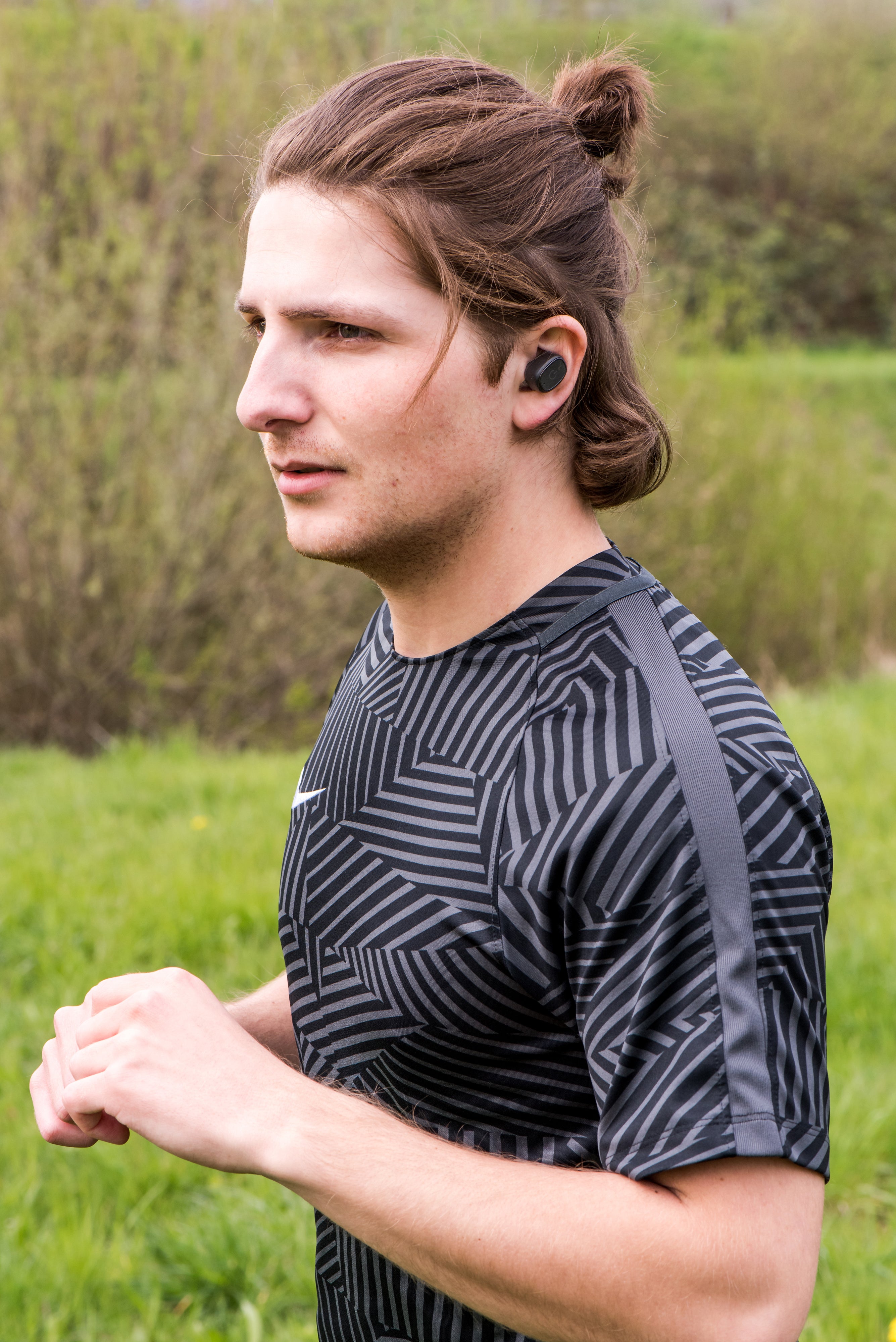 lenco-epb-440bk-bluetooth-in-ear-kopfh-rer-schwarz-wasserdicht-mit-docking image 7