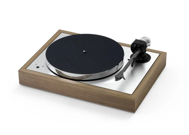 pro-ject-the-classic-evo-audiophiler-plattenspieler-mit-sub-teller-und-high-end- image 1