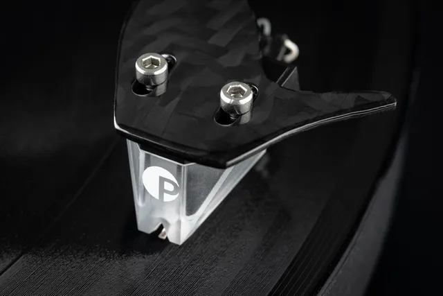 pro-ject-pick-it-pro-balanced image 1