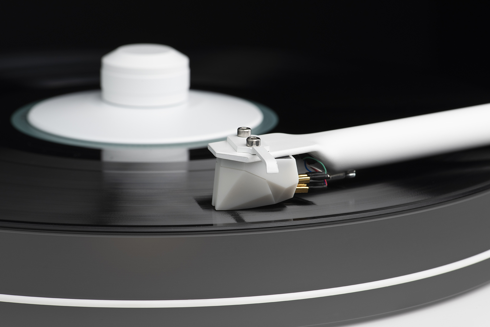 pro-ject-2xperience-the-beatles-white-album-limitierter-plattenspieler-2 image 2