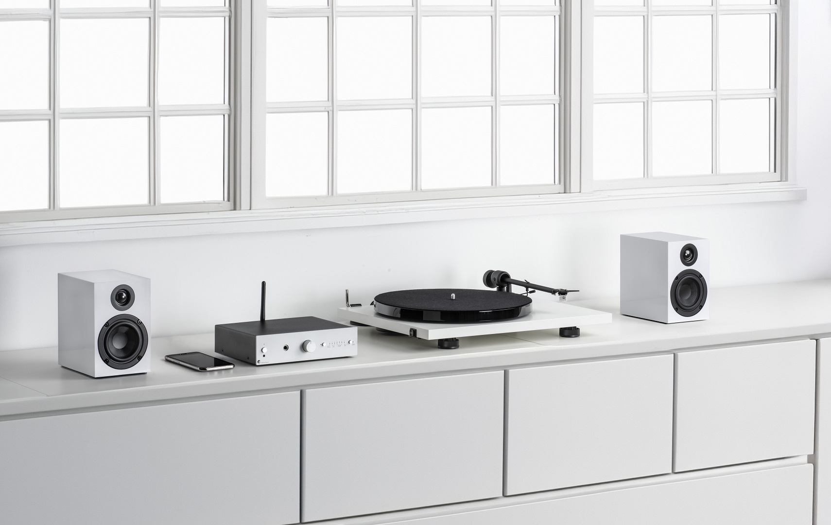 pro-ject-stereo-set-e-phono-kompaktes-hifi-stereo-set-mit-plattenspieler-mikrove image 2