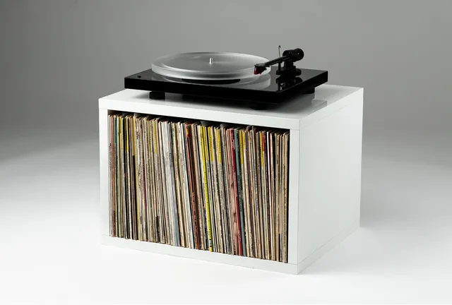 pro-ject-rack-it-modulares-aufbewahrungsm-bel-f-r-vinyl-lps-cds-und-hifi-kompone image 1