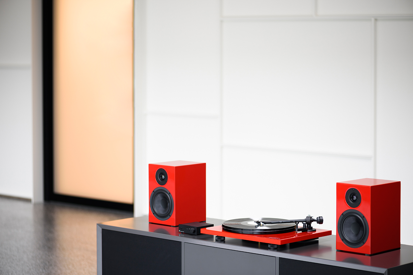 pro-ject-essential-iii-phono-plattenspieler-mit-integriertem-phono-vorverst-rker image 2