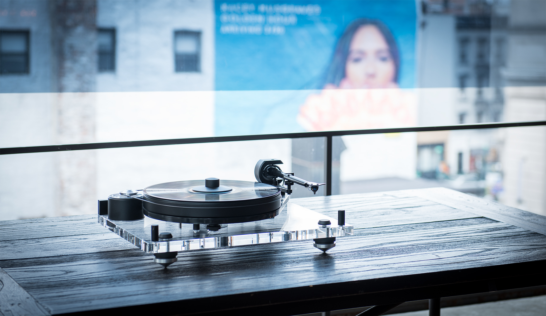 pro-ject-6perspex-balanced-plattenspieler-transparenter-acryl-teller-corian-subc image 2