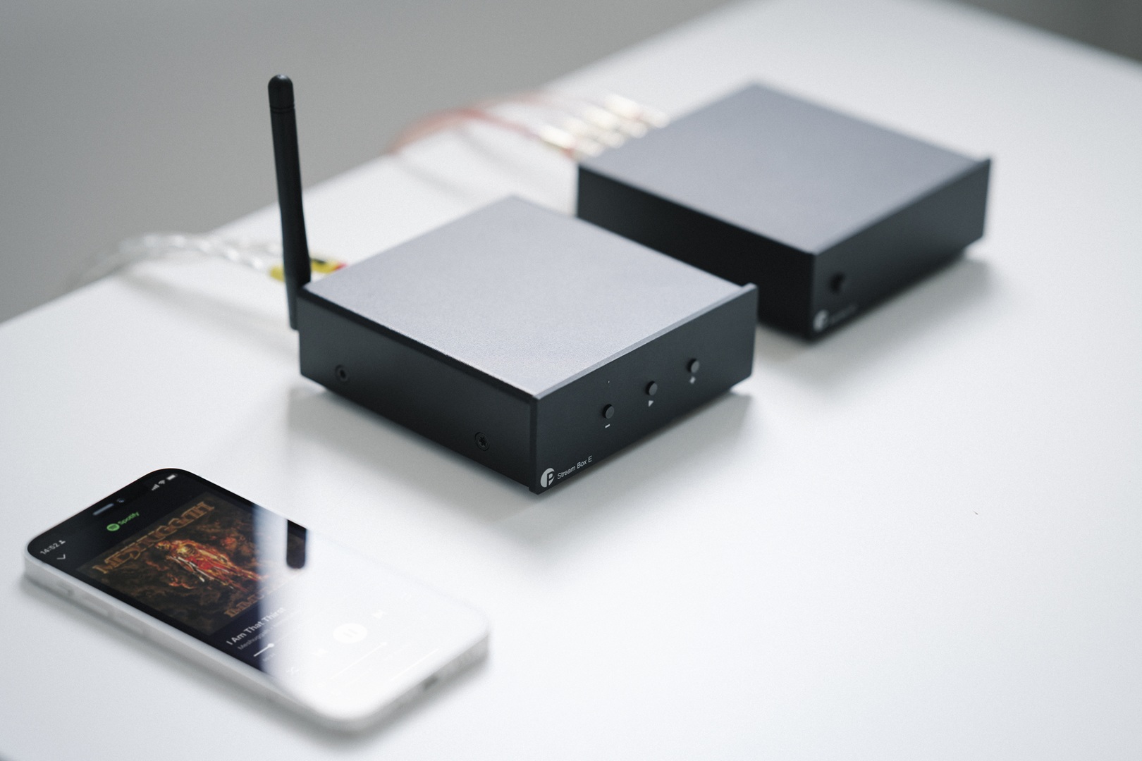 pro-ject-stream-box-e-wlan-streamer-und-vorverst-rker-mit-wiim-os-2 image 3