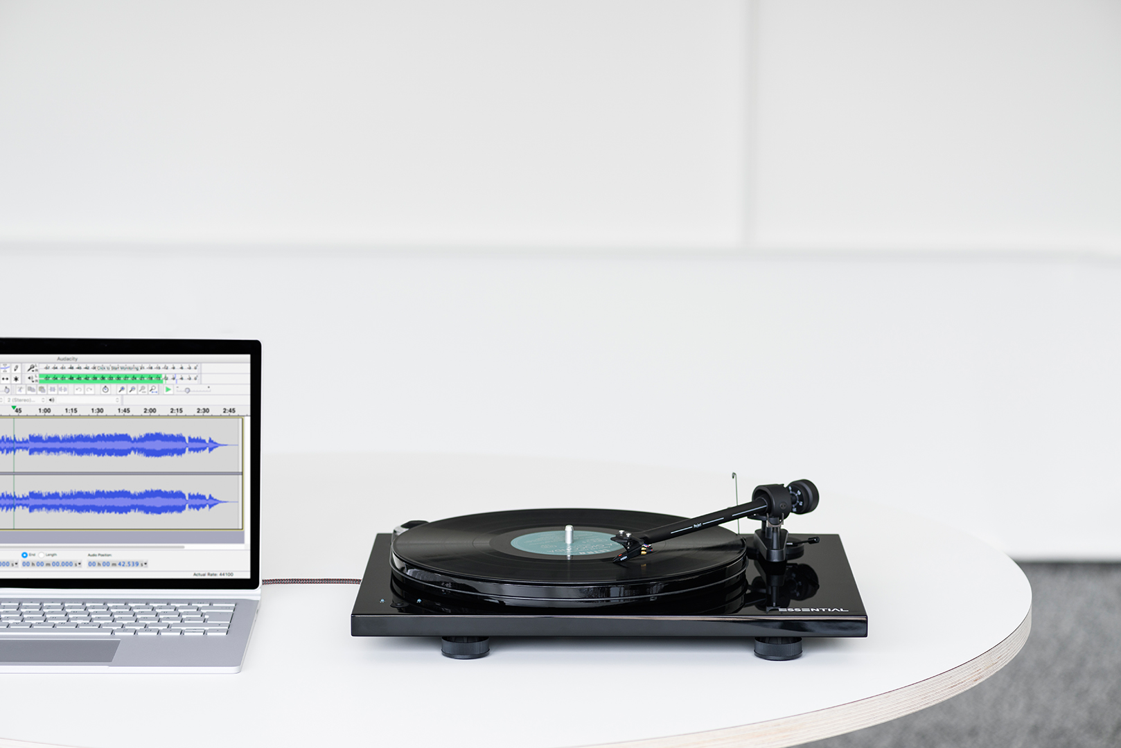 pro-ject-essential-iii-recordmaster-plattenspieler-mit-usb-aufnahmefunktion-e-li image 2