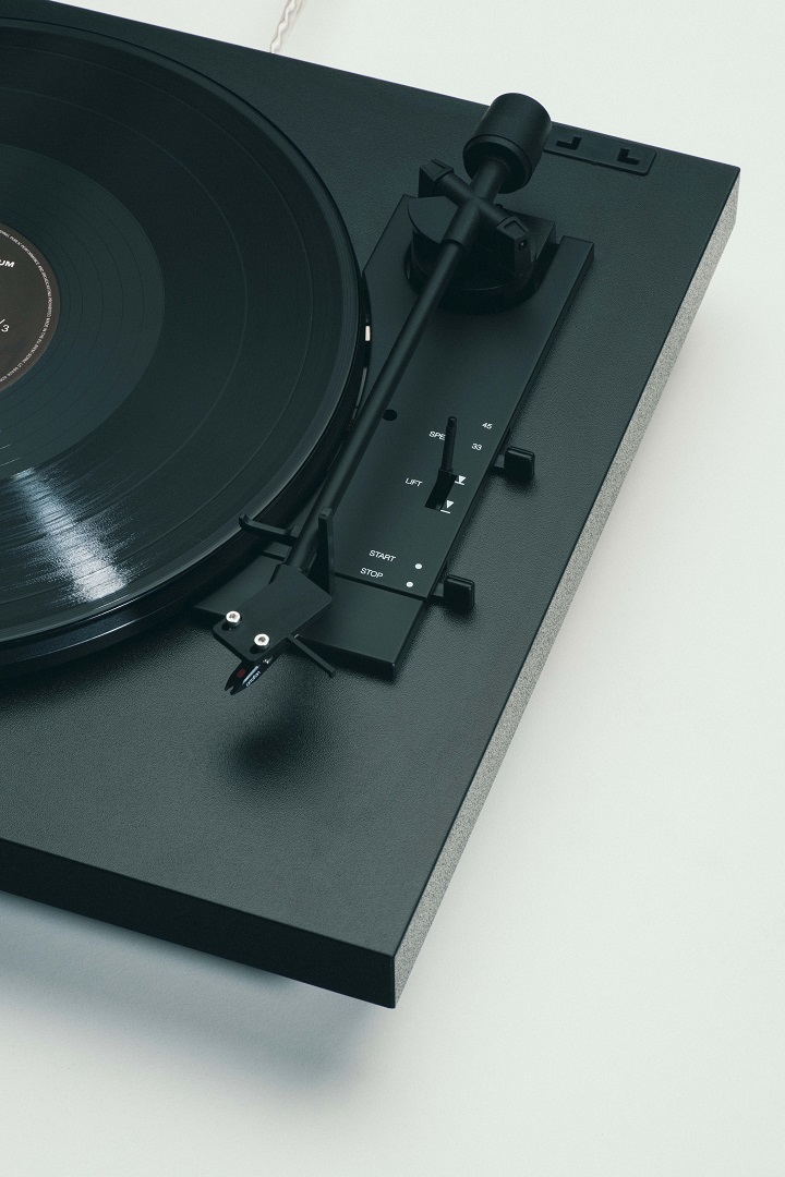 pro-ject-a1-automat-vollautomatischer-plattenspieler image 3