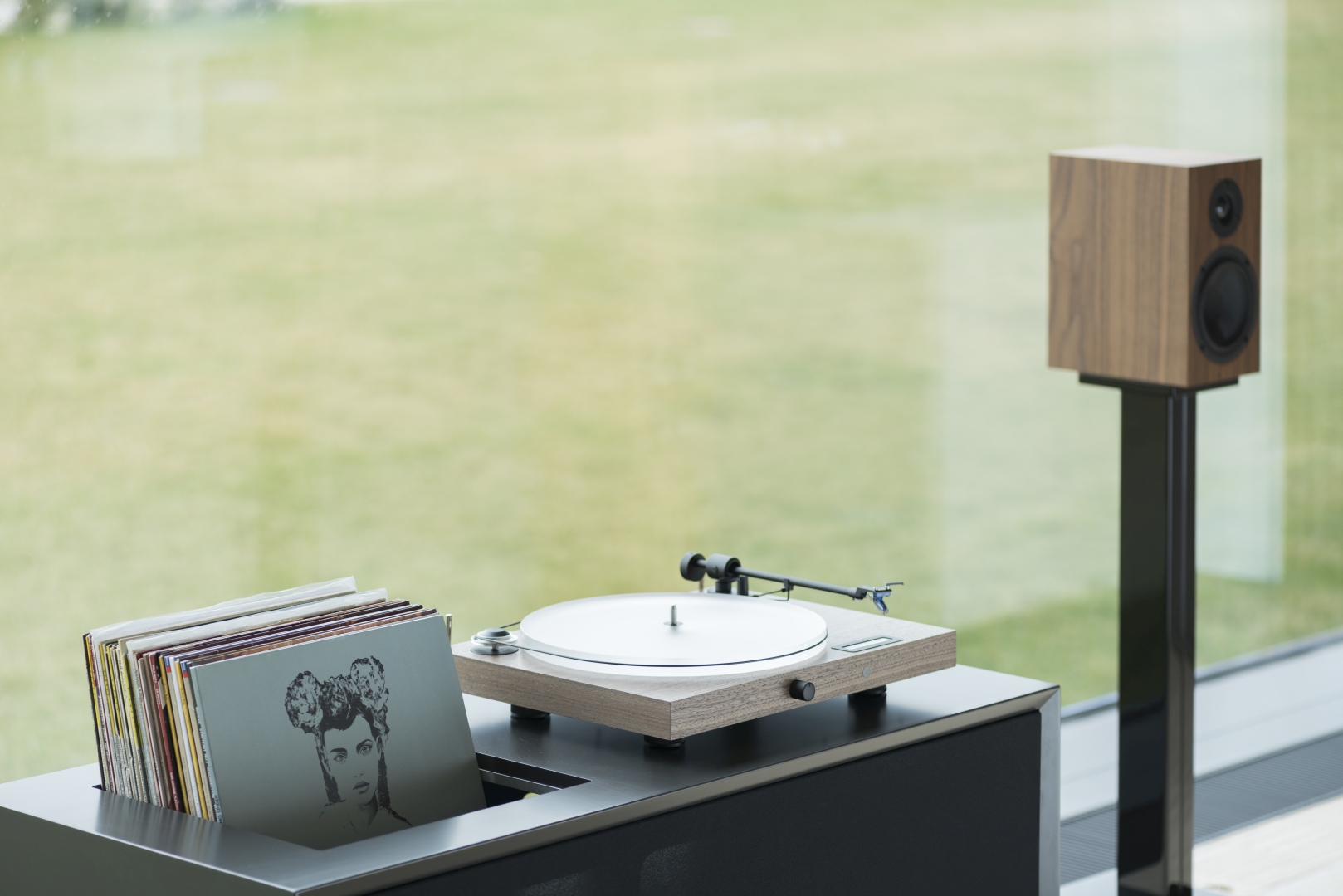 pro-ject-juke-box-s2-hifi-set image 2
