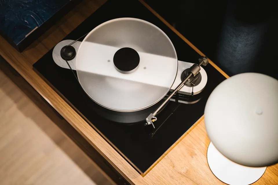 pro-ject-elemental-phono-usb-final-edition-phono-vorverst-rker-mit-usb image 1