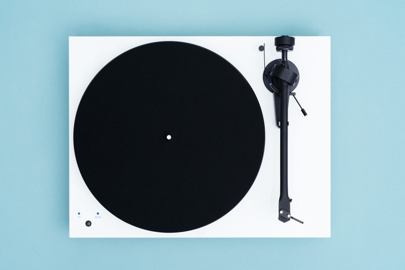 pro-ject-debut-iii-phono-sb-plattenspieler-mit-integriertem-phono-vorverst-rker- image 1