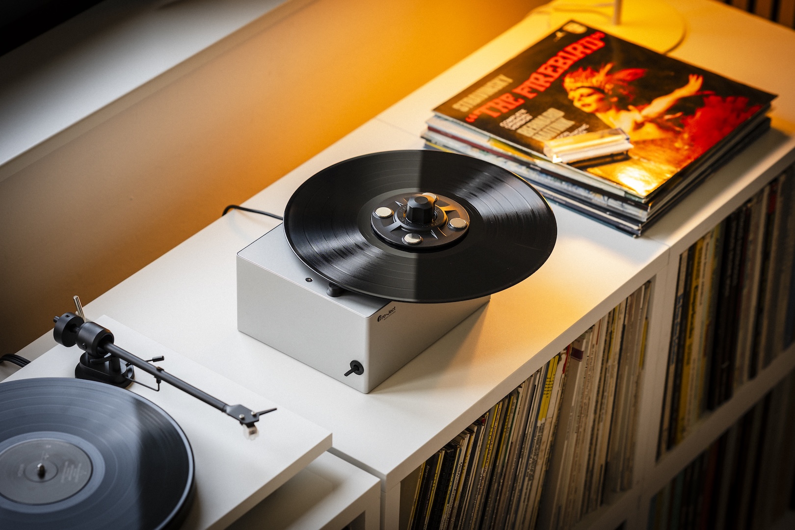 pro-ject-vc-e-mini-kompakte-schallplattenwaschmaschine-mit-bodenabsaugung image 2
