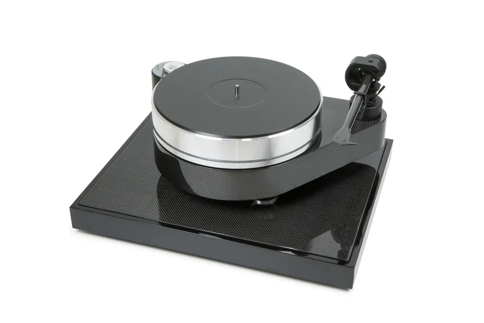pro-ject-rpm-10-carbon image 1