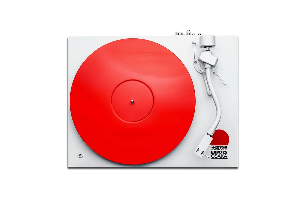 pro-ject-debut-pro-s-balanced-expo-2025-hochwertiger-plattenspieler-mit-symmetri image 1