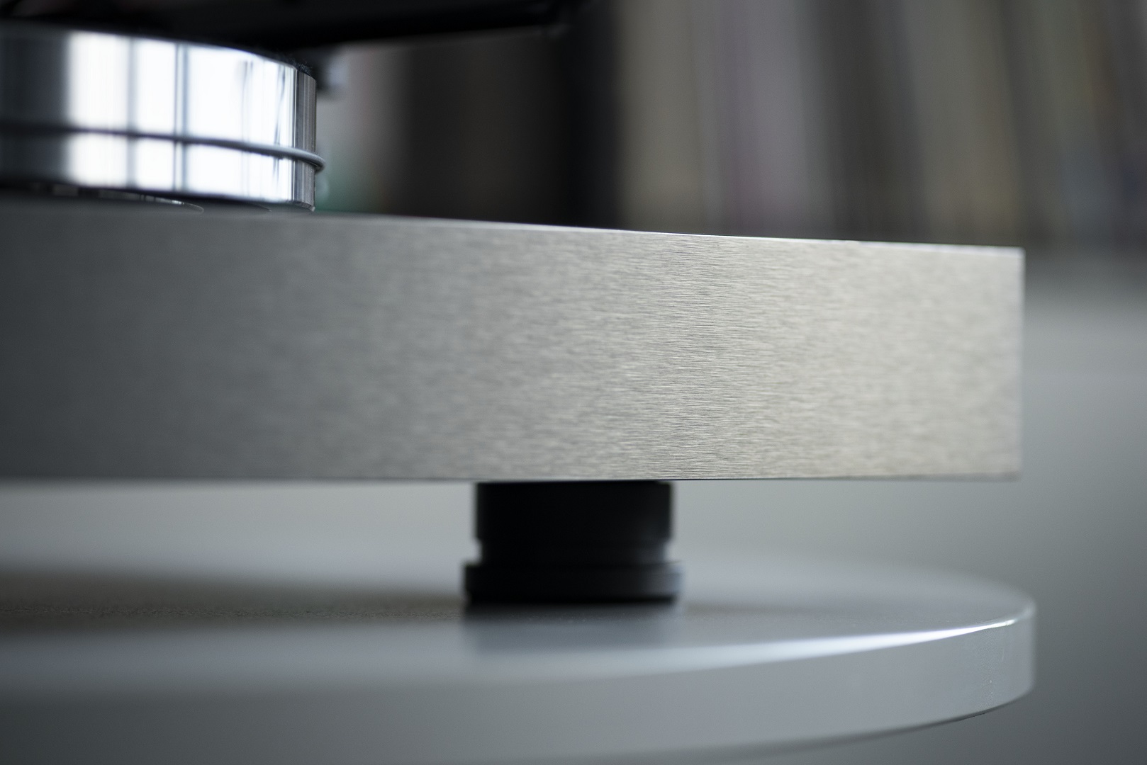 pro-ject-x8-special-edition-plattenspieler image 3