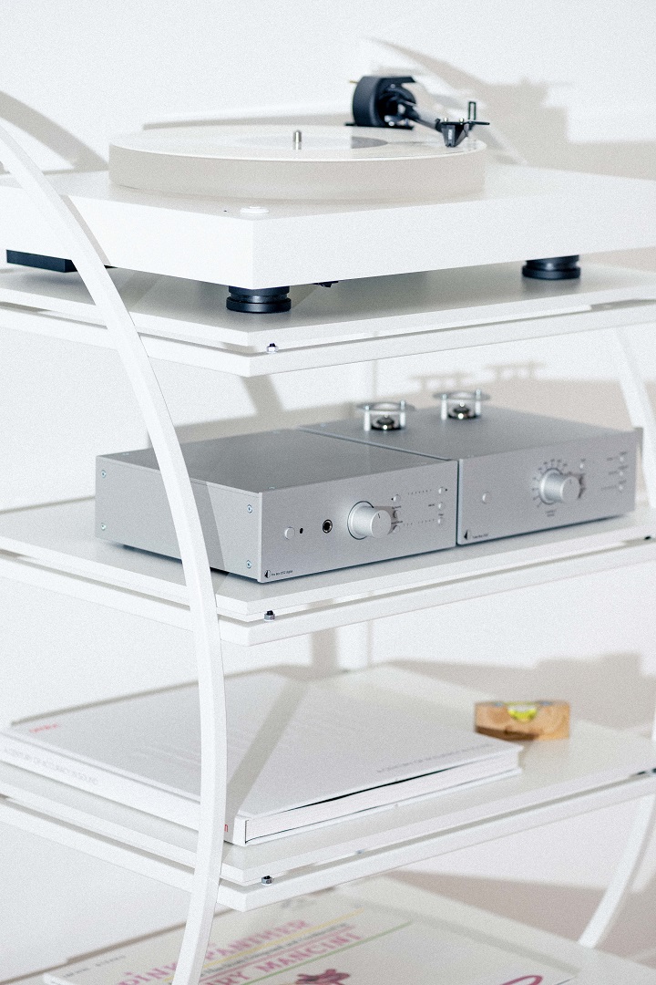pro-ject-wmi-rack-5-4-2 image 3