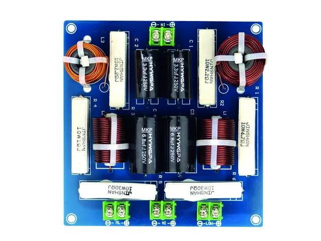 dynavox-3w300-3-wege-frequenzweiche-300w-schwarz image 1