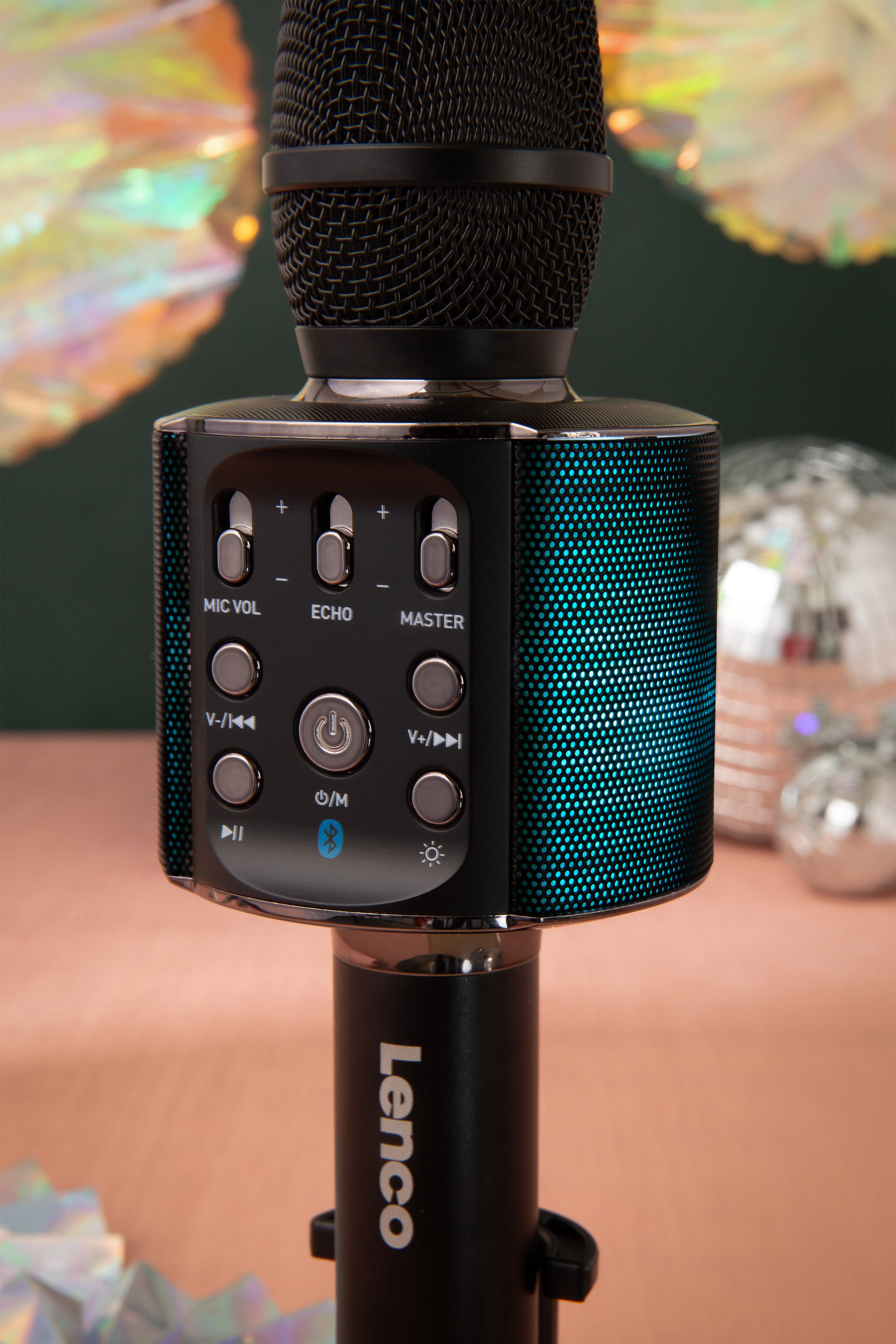 lenco-bmc-090bk-bluetooth-karaoke-mikrofon-mit-speaker-und-licht-schwarz image 8