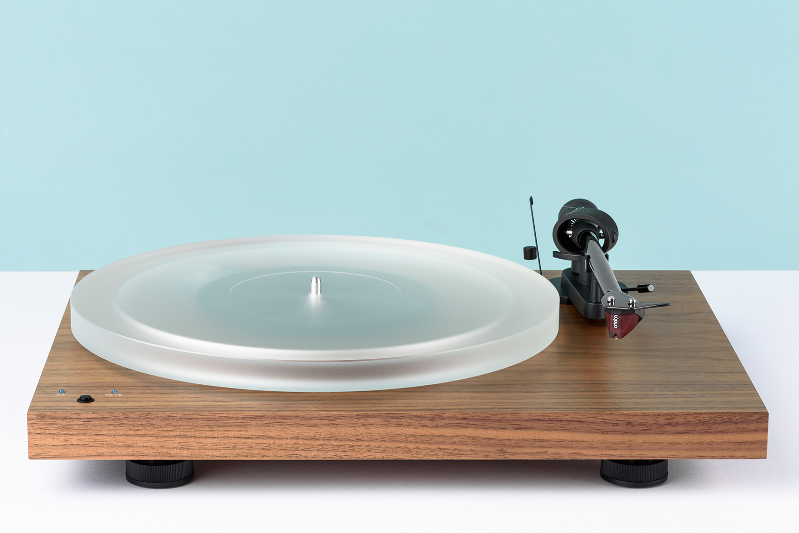 pro-ject-debut-carbon-recordmaster-hires-plattenspieler-mit-carbon-tonarm-acryl- image 2