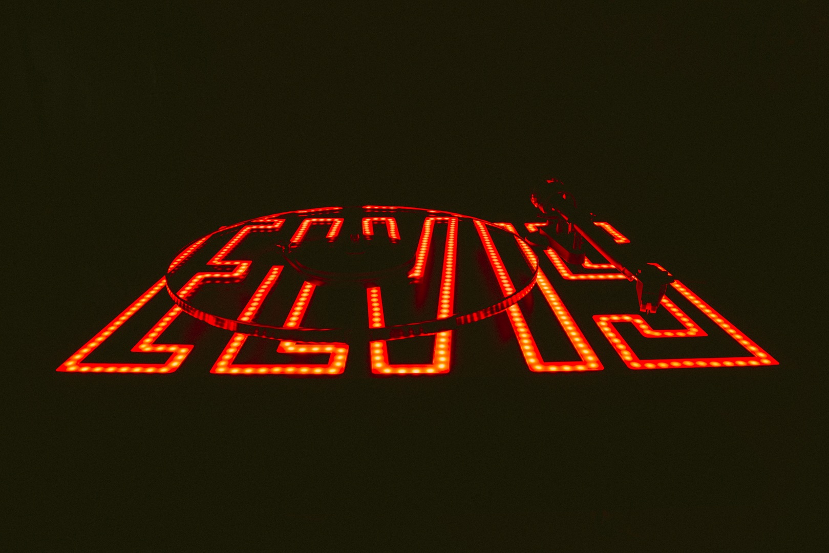 pro-ject-elvis-turntable-plattenspieler image 4