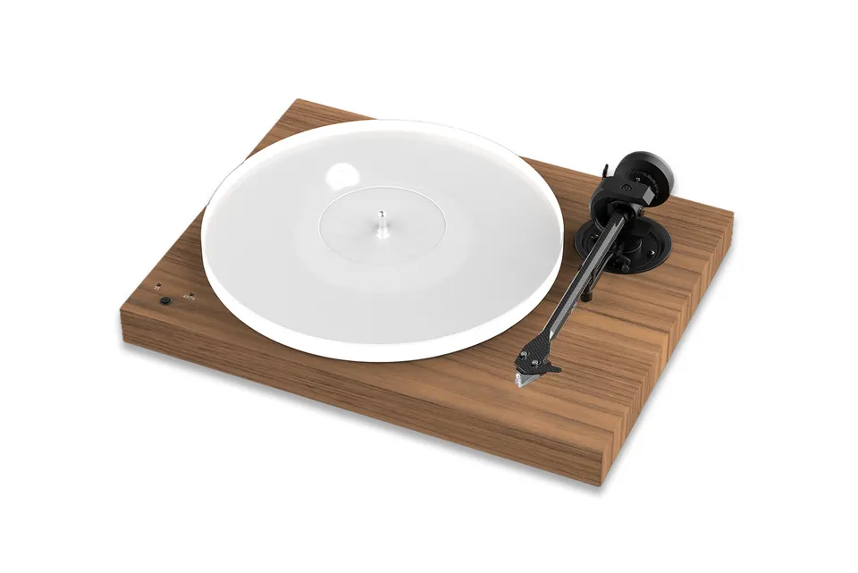 pro-ject-x1-b-audiophiler-plattenspieler-x-line image 1