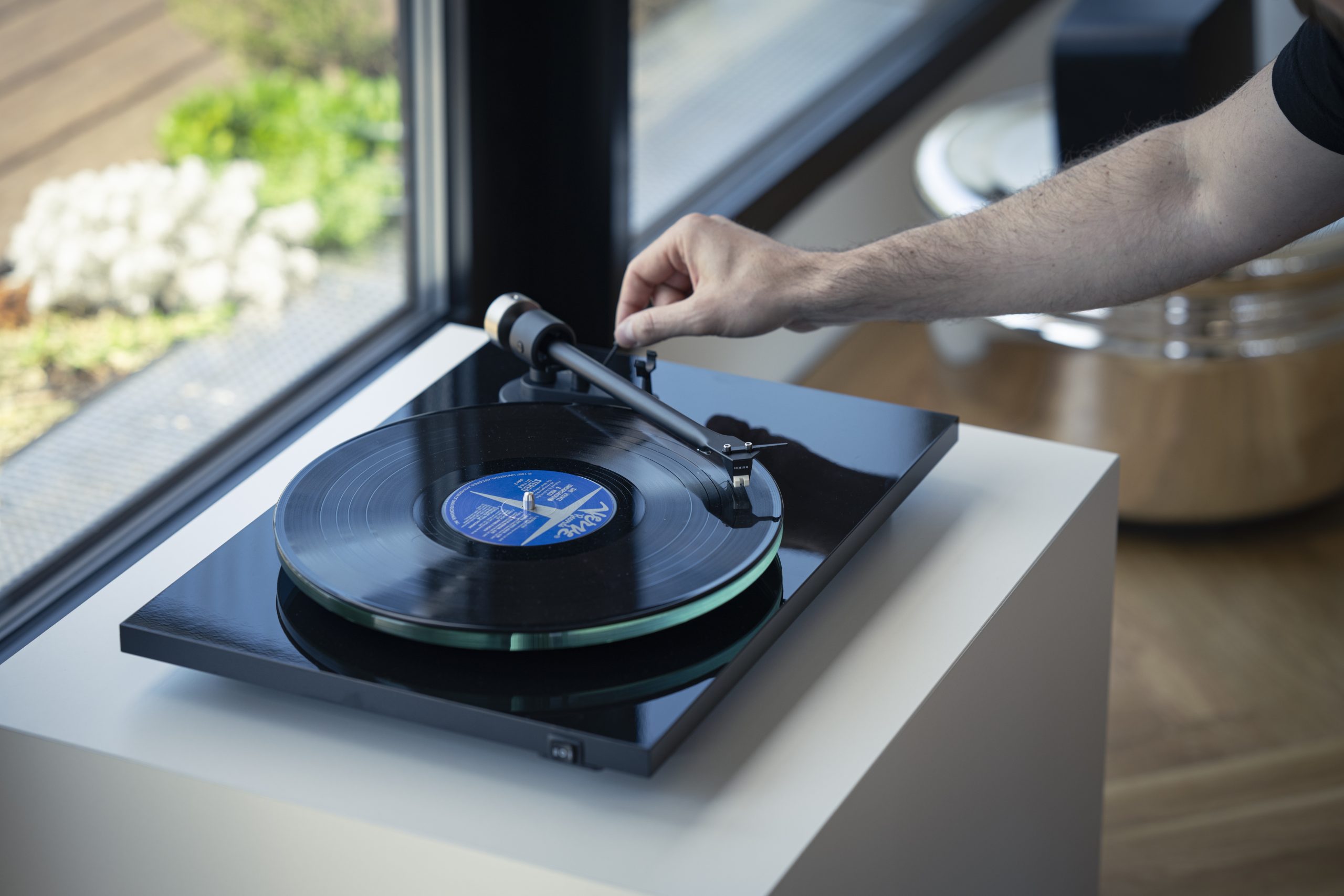 pro-ject-t2-w-hifi-plattenspieler image 4