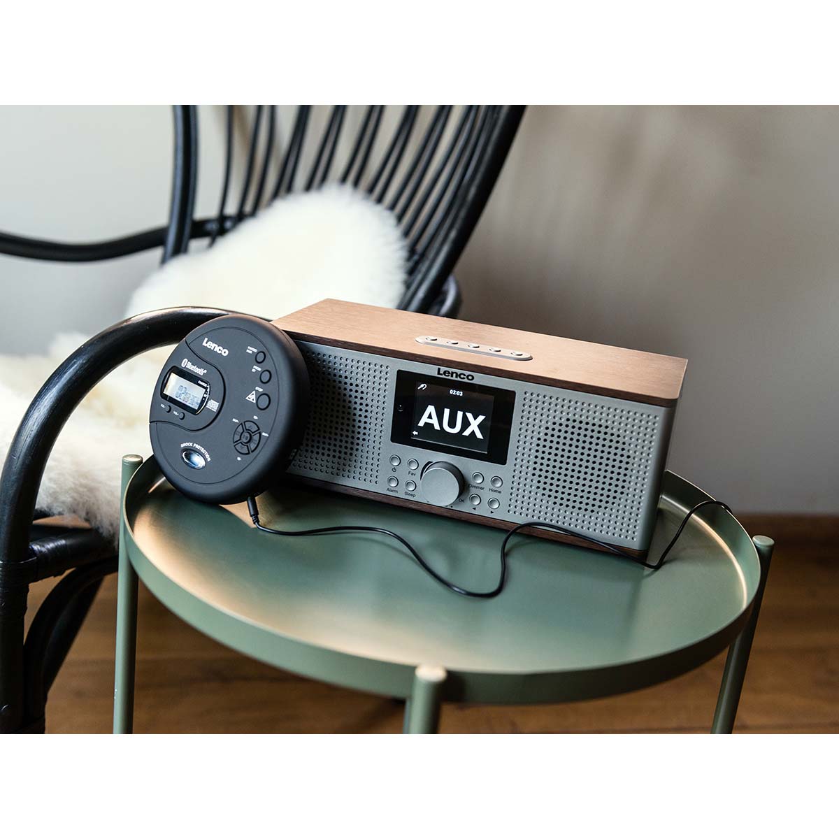 lenco-cd-300bk-tragbarer-bluetooth-cd-mp3-player-schwarz-mit-anti-shock image 7