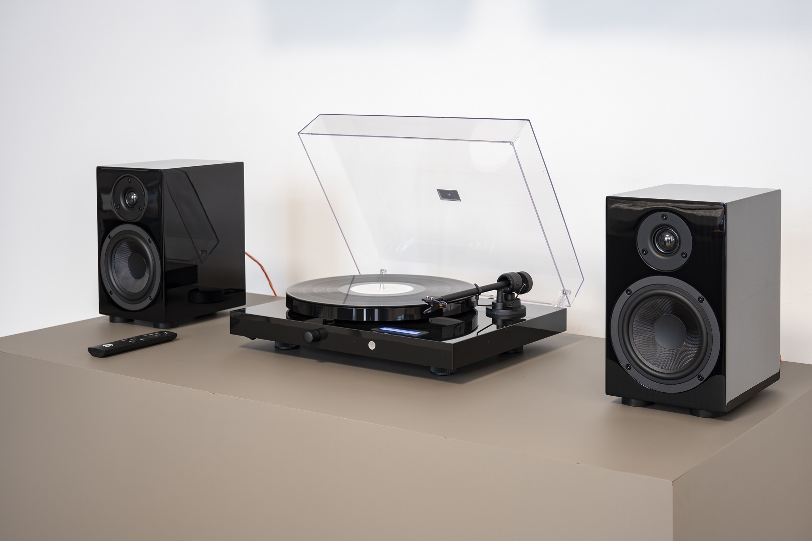 pro-ject-juke-box-e1-hifi-set-all-in-one-plattenspieler-mit-bluetooth-line-einga image 2